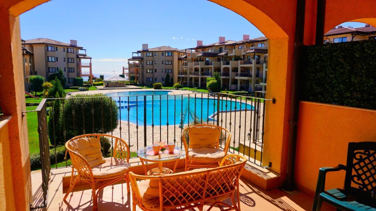 טופולה Луксозни Апартаменти Калиакрия - Luxurious Apartments In Kaliakria Resort מראה חיצוני תמונה