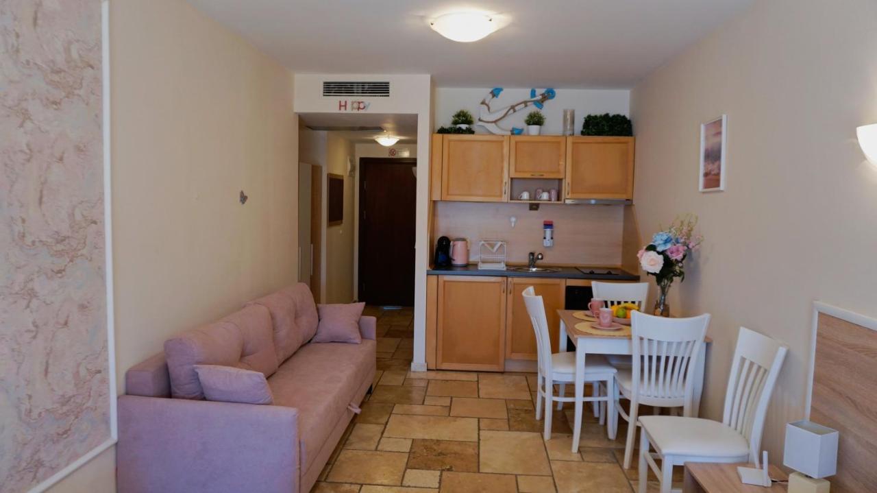 טופולה Луксозни Апартаменти Калиакрия - Luxurious Apartments In Kaliakria Resort מראה חיצוני תמונה