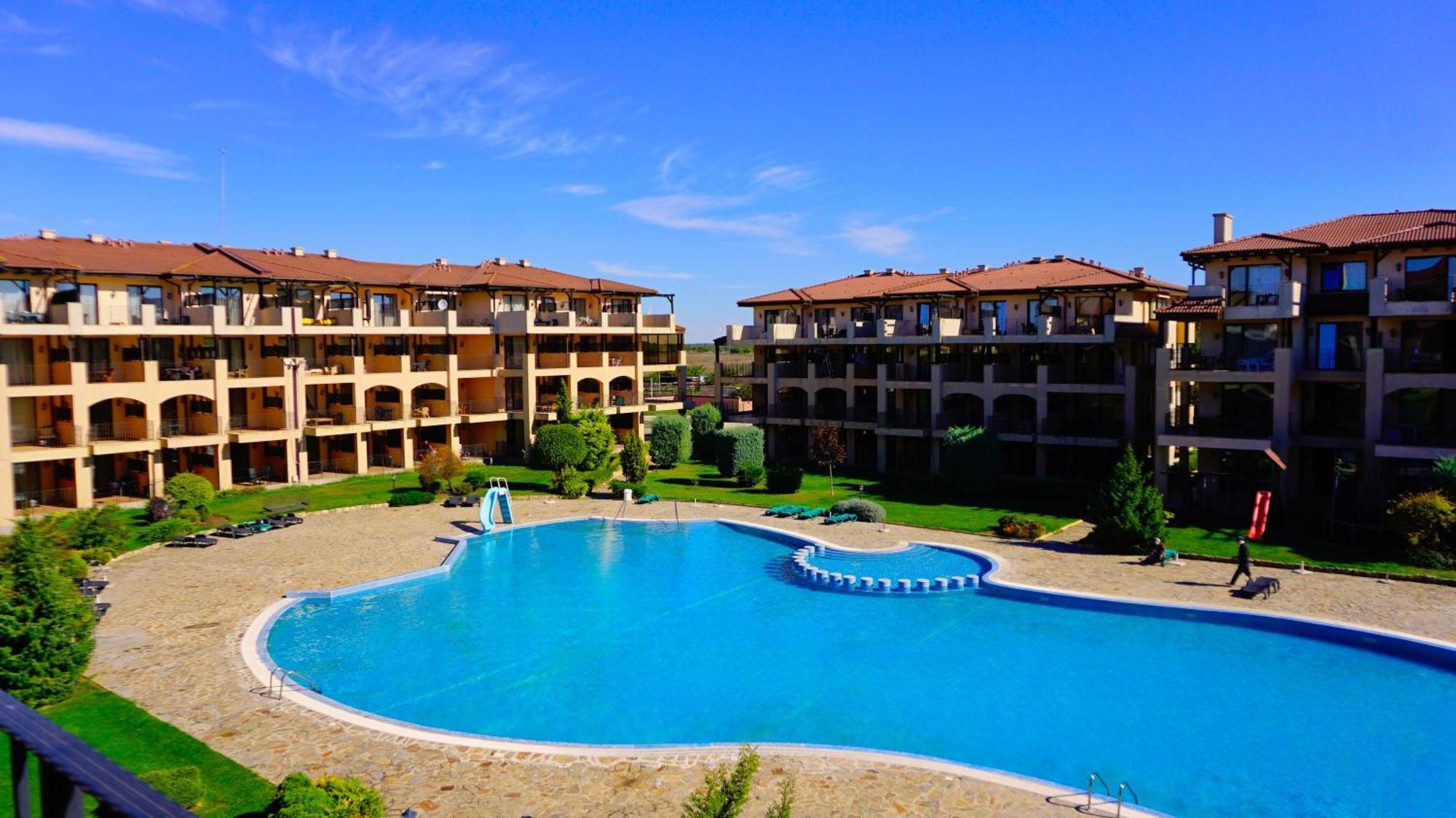 טופולה Луксозни Апартаменти Калиакрия - Luxurious Apartments In Kaliakria Resort מראה חיצוני תמונה
