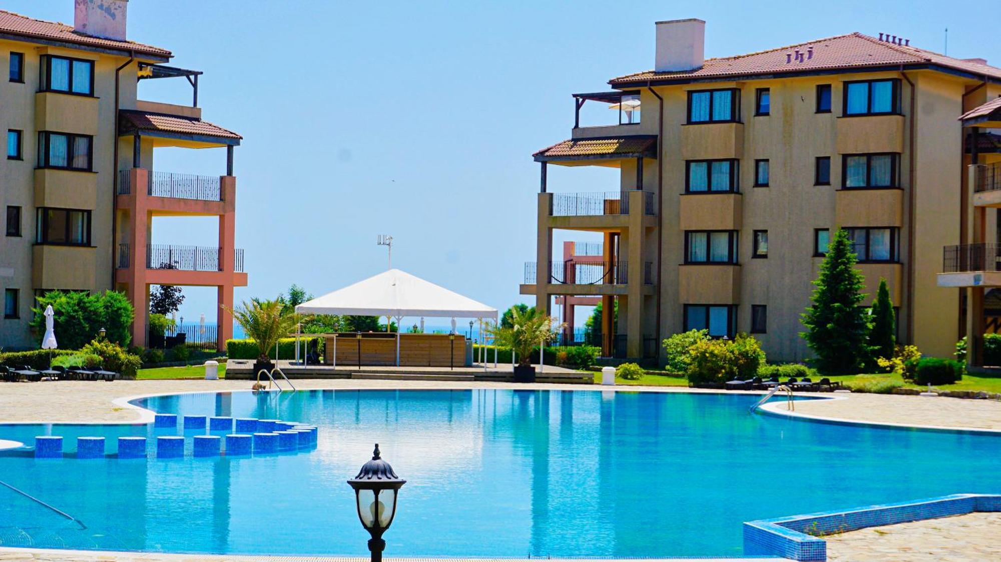 טופולה Луксозни Апартаменти Калиакрия - Luxurious Apartments In Kaliakria Resort מראה חיצוני תמונה
