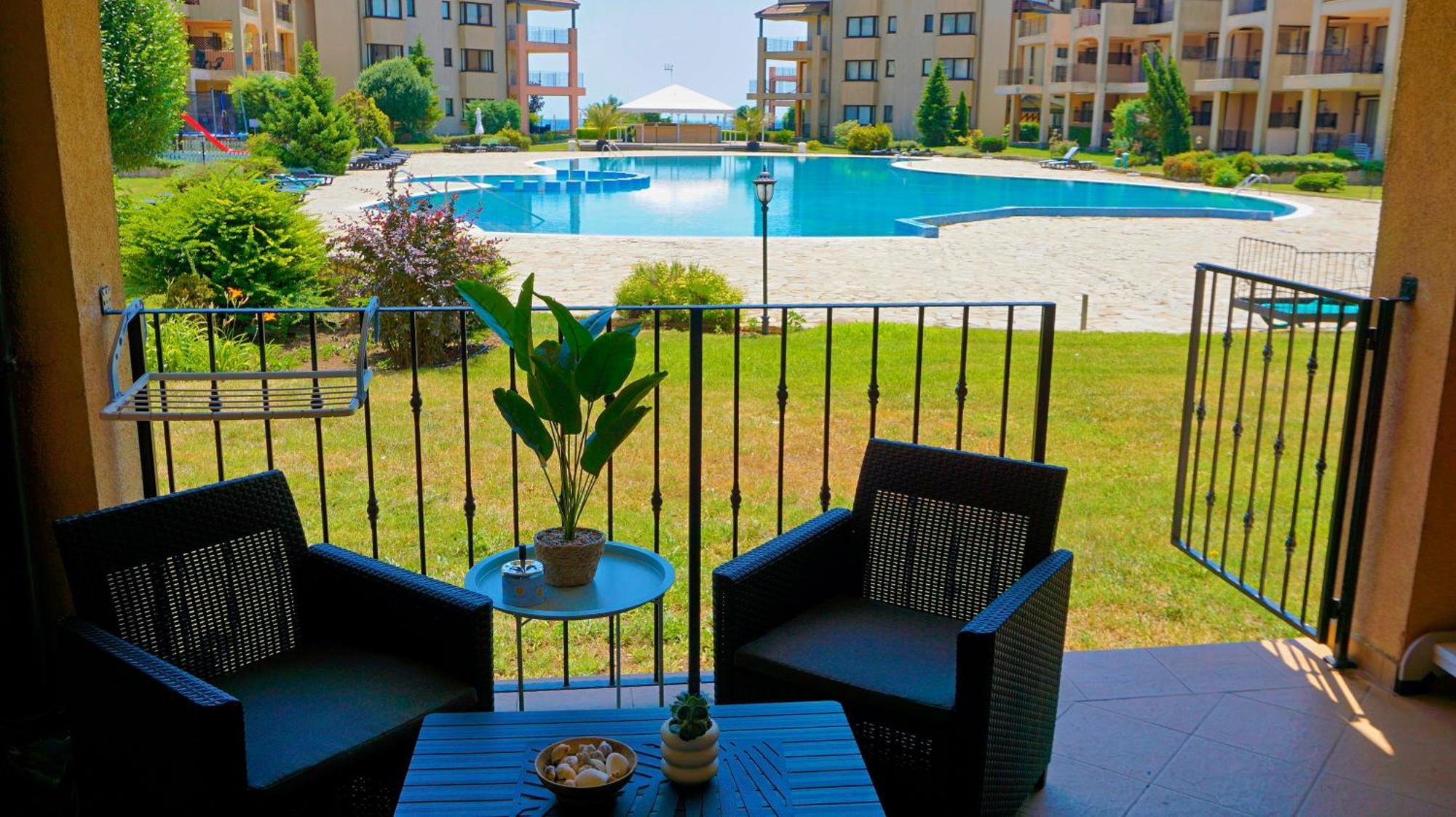 טופולה Луксозни Апартаменти Калиакрия - Luxurious Apartments In Kaliakria Resort מראה חיצוני תמונה