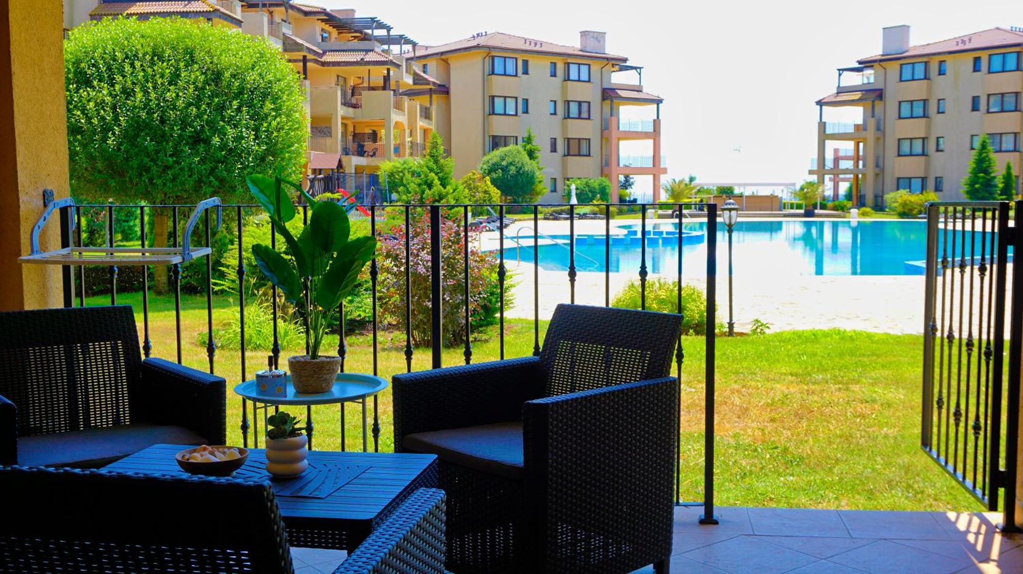 טופולה Луксозни Апартаменти Калиакрия - Luxurious Apartments In Kaliakria Resort מראה חיצוני תמונה